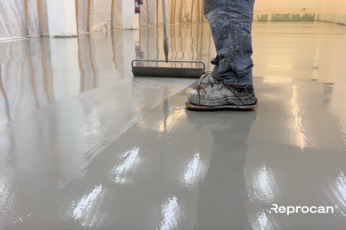 Claves para prolongar la vida útil de los pavimentos industriales